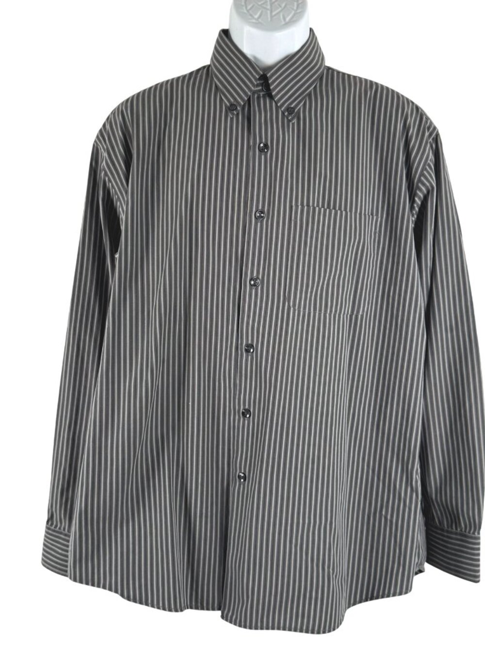 Van Heusen Studio Button Down Shirt Large Striped Long Sleeve No Iron TP-4045